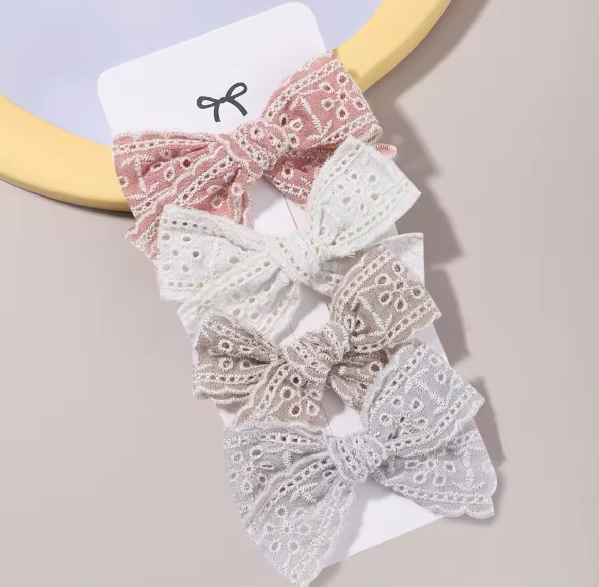 "Little Loves Boutique" - Bow Hairclips - 4 per set