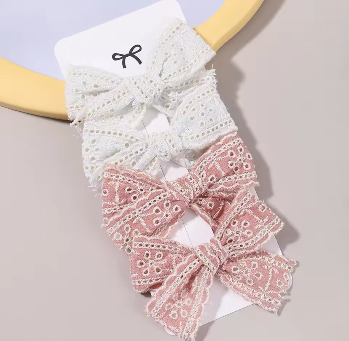 "Little Loves Boutique" - Bow Hairclips - 4 per set