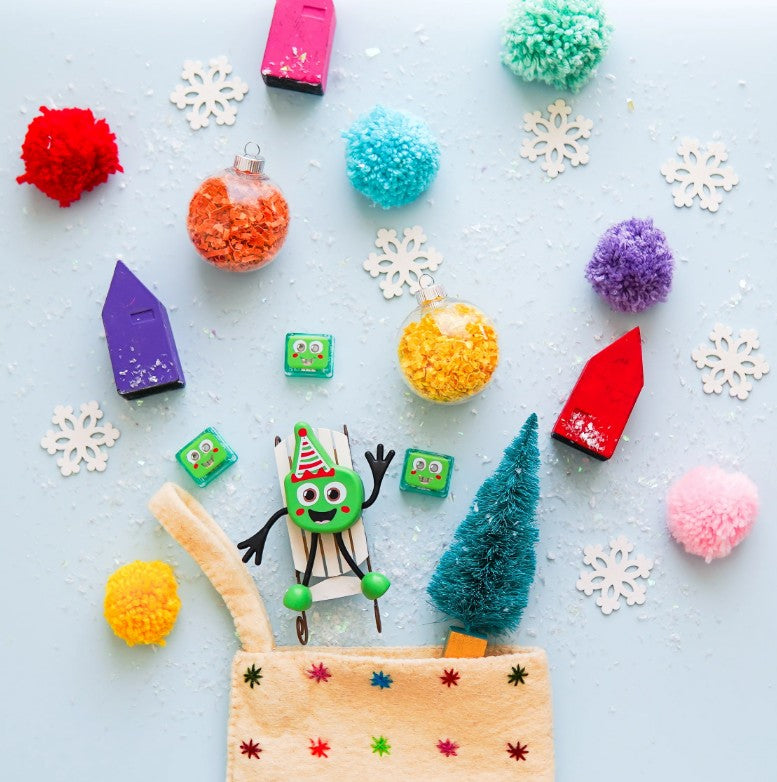 "Christmas" - Glo Pals - Water Activated Light Up Cubes