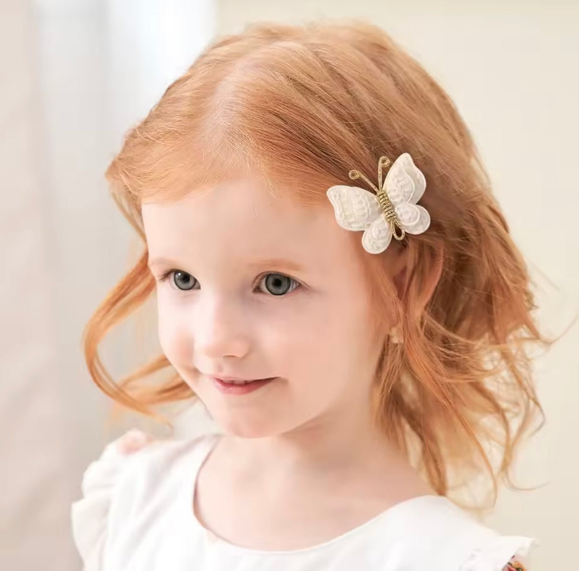 "Little Loves Boutique" - Butterfly Bow Hairclips - 4 Pieces