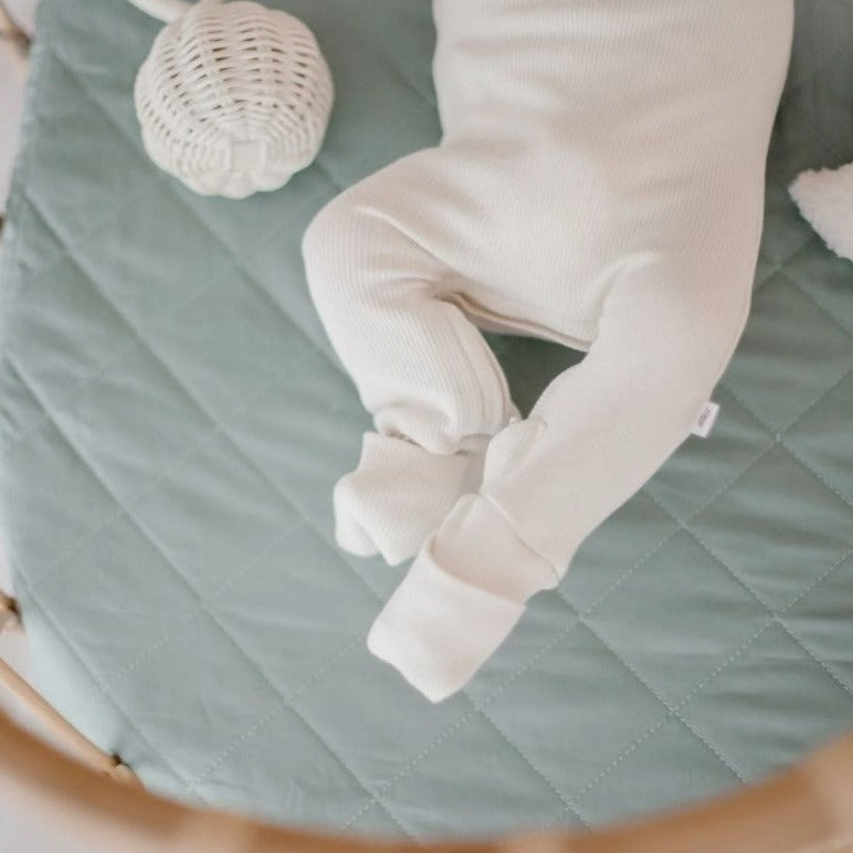"Bambella Designs" - Waterproof Bassinet Sheets