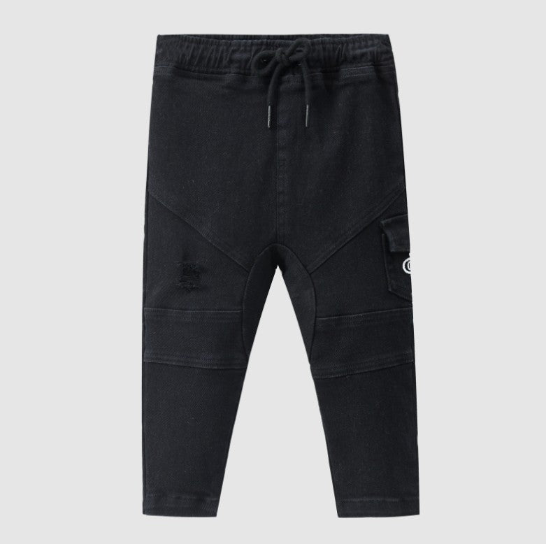 "Cracked Soda" - Detailed Pocket Jeans - Black