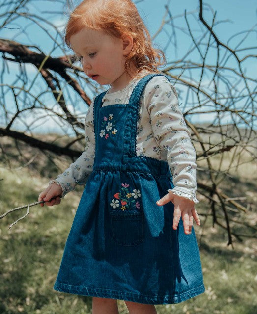 "Purebaby" - Strawberry Embroidered Pinnie