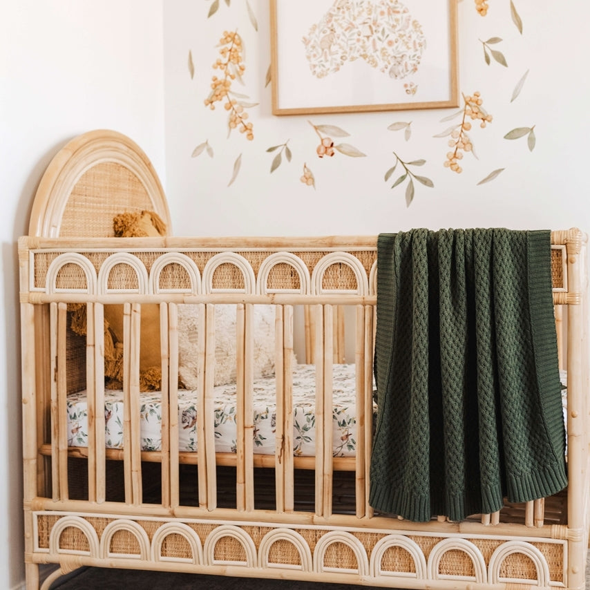 "Snuggle Hunny" - Diamond Knit Baby Blanket