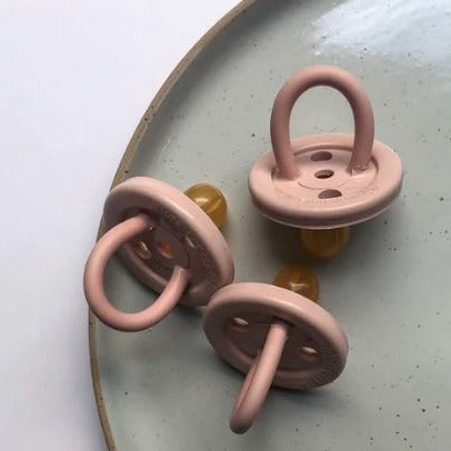 "Cub & Bear Co" - Natural Rubber Dummies - Blush