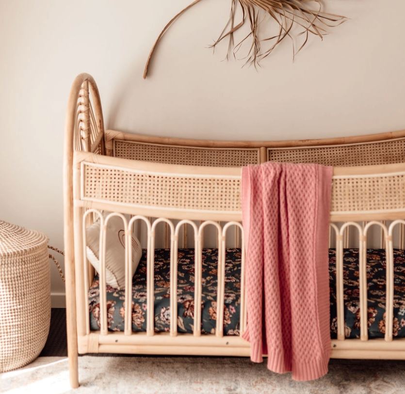 "Snuggle Hunny" - Diamond Knit Baby Blanket