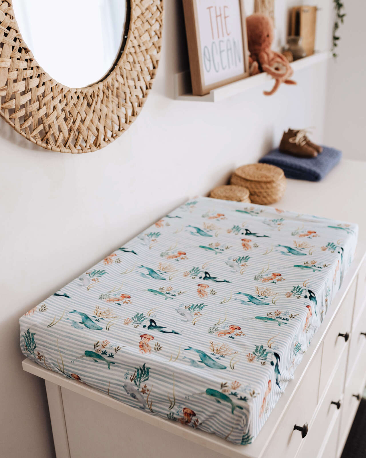 "Snuggle Hunny Kids" - Fitted Bassinet Sheet/Change Pad Cover