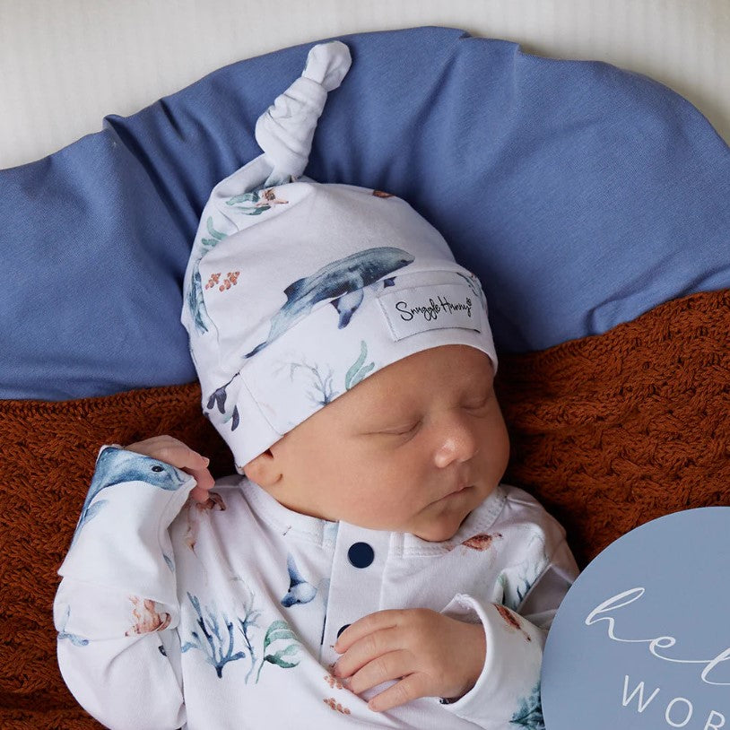 "Snuggle Hunny" - Knotted Baby Beanie