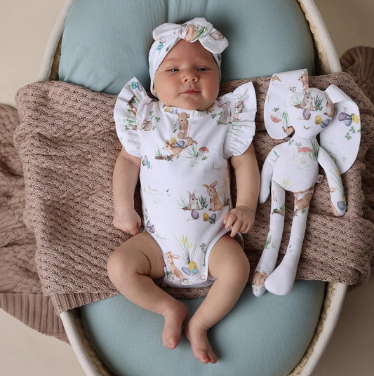 "Easter 2026" - Snuggle Hunny - Short Sleeve Bodysuit (Frill) - Bunnies