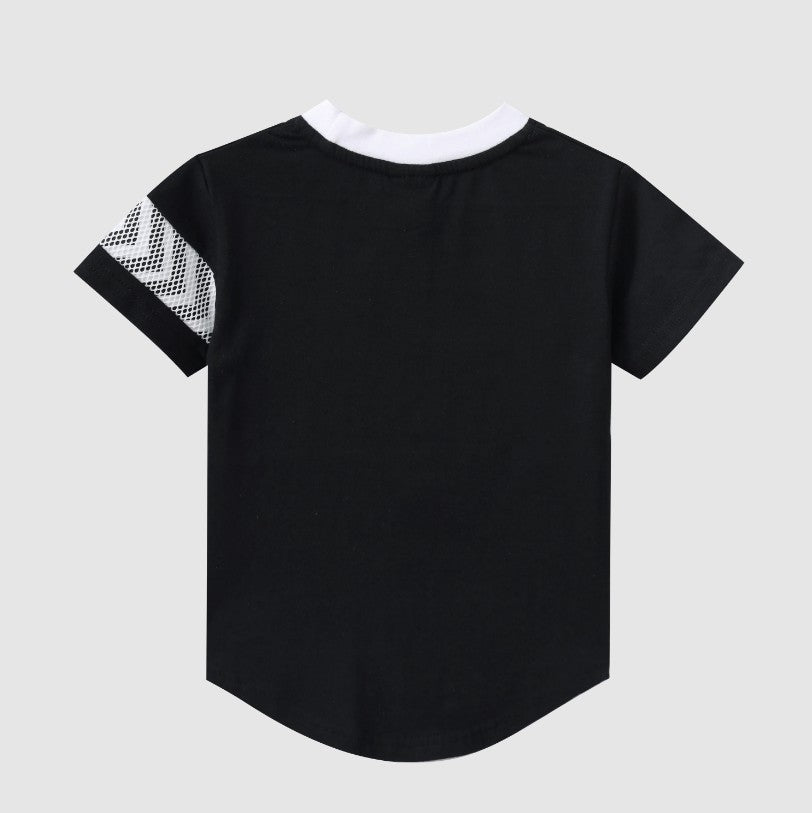 "Cracked Soda" - Luca Detailed Tee - Black