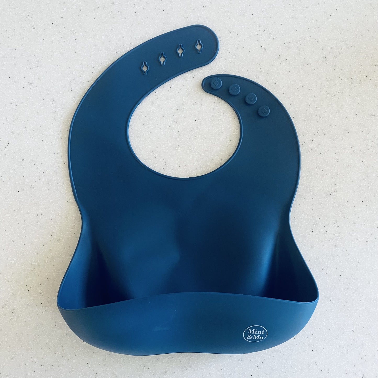 "Mini & Me" - Silicone Scoop Bib