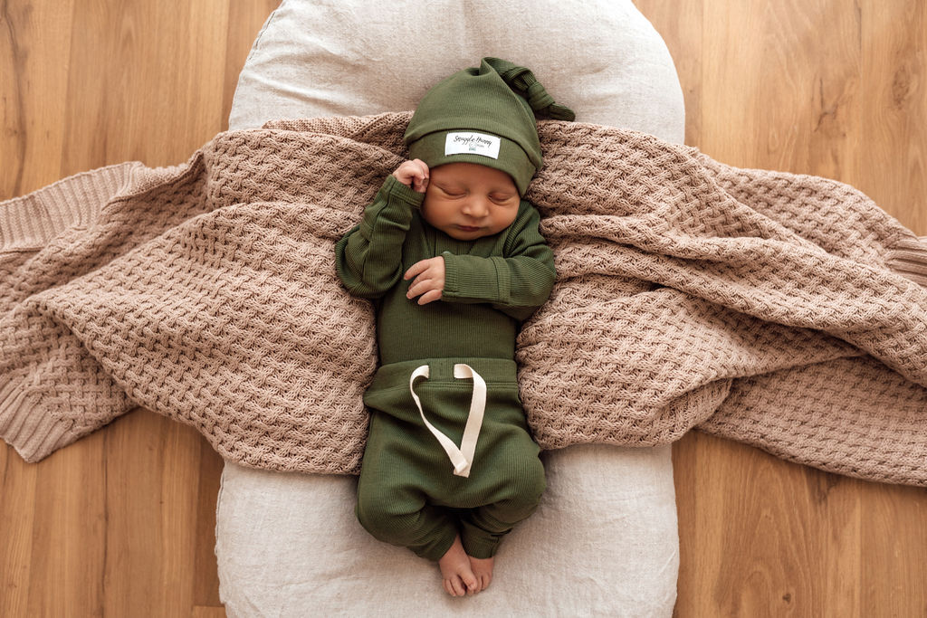 "Snuggle Hunny" - Organic Pants - Olive