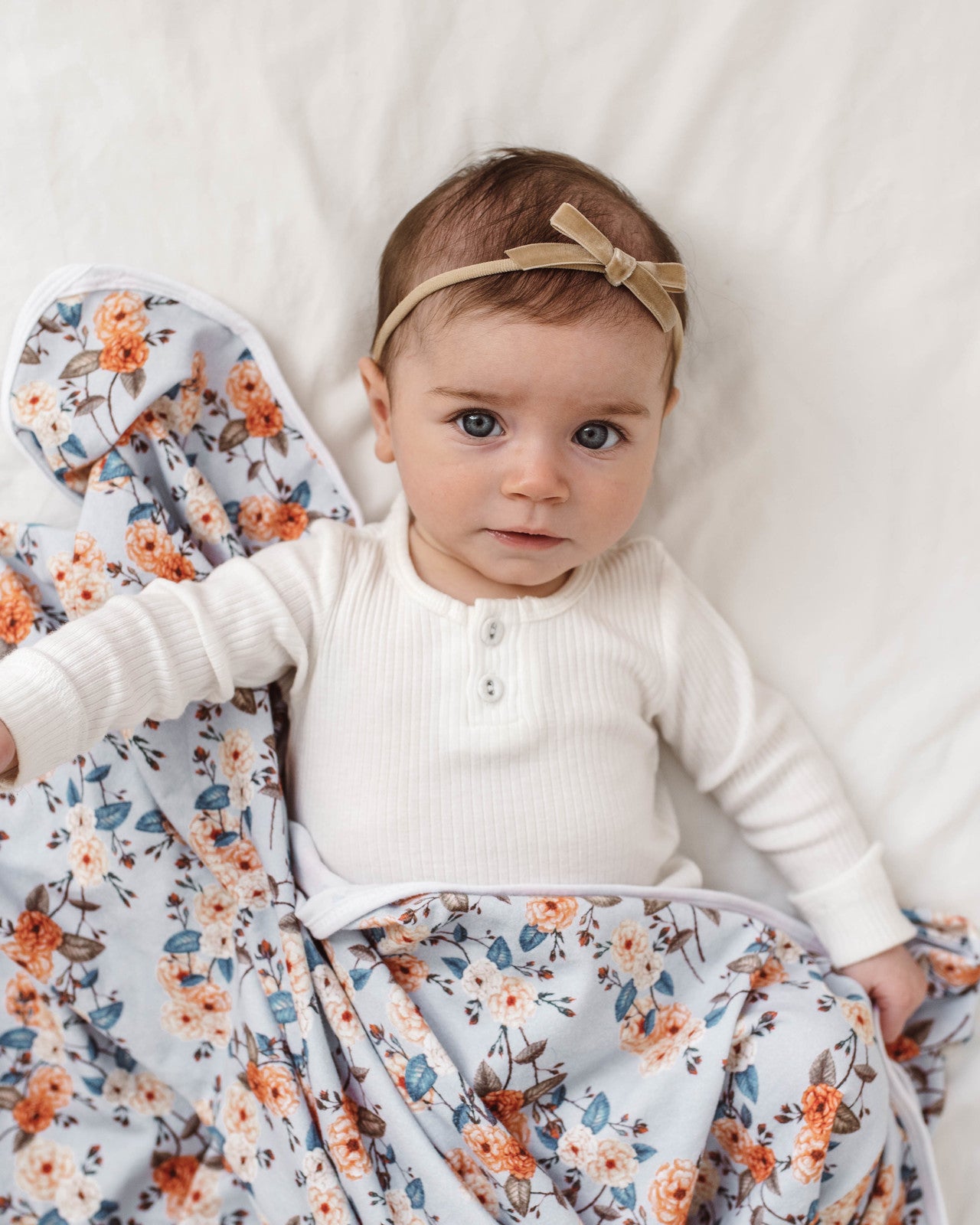"Snuggle Hunny" - Petite Velvet Bows