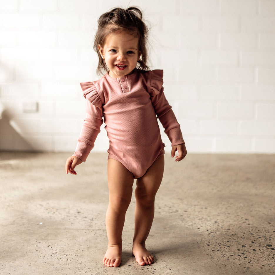 "Snuggle Hunny" - Long Sleeve Bodysuit - Rose