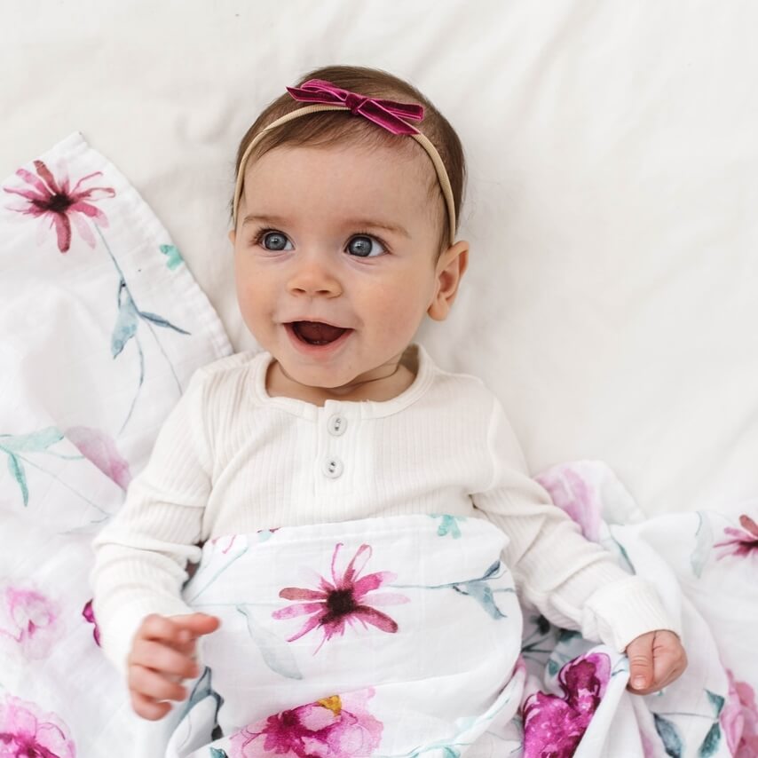 "Snuggle Hunny" - Petite Velvet Bows