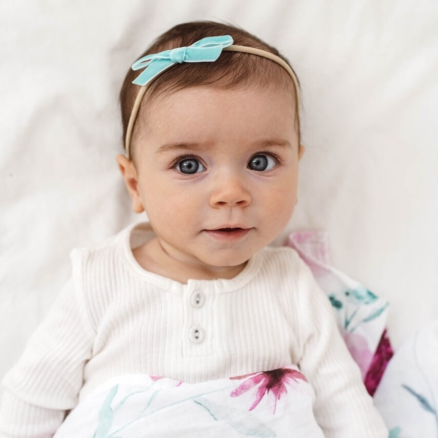 "Snuggle Hunny" - Petite Velvet Bows